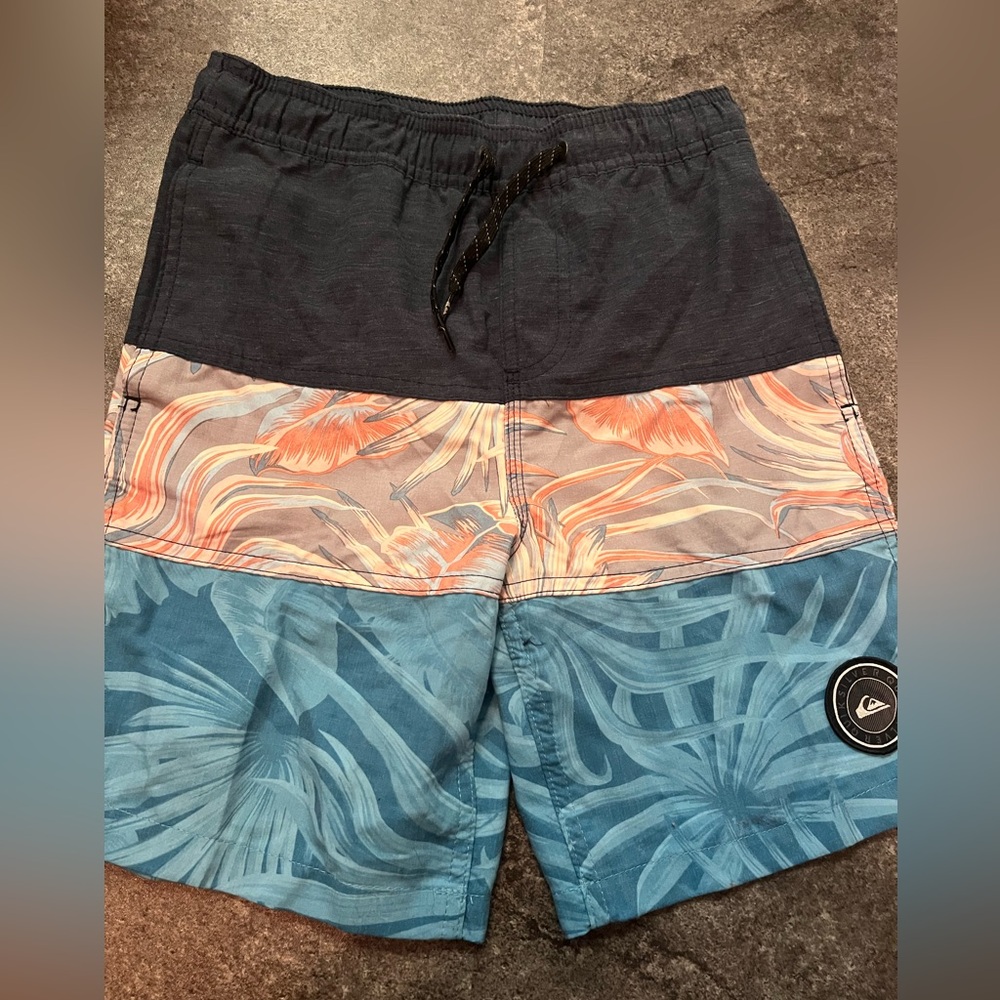 Quiksilver Men's Tropical Blue and Orange Board Shorts